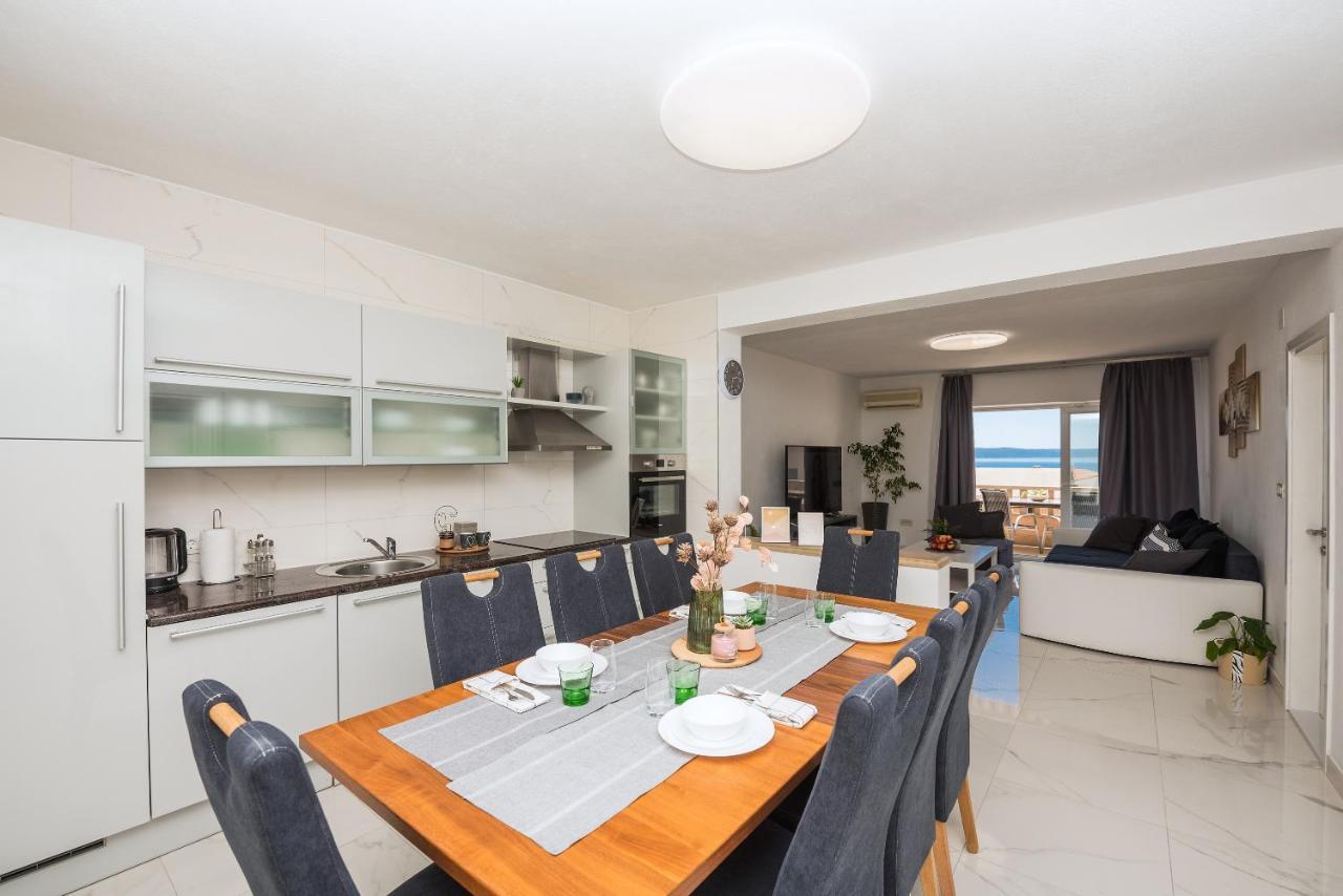 Apartment Sole Mio -Sea View Makarska Exterior photo