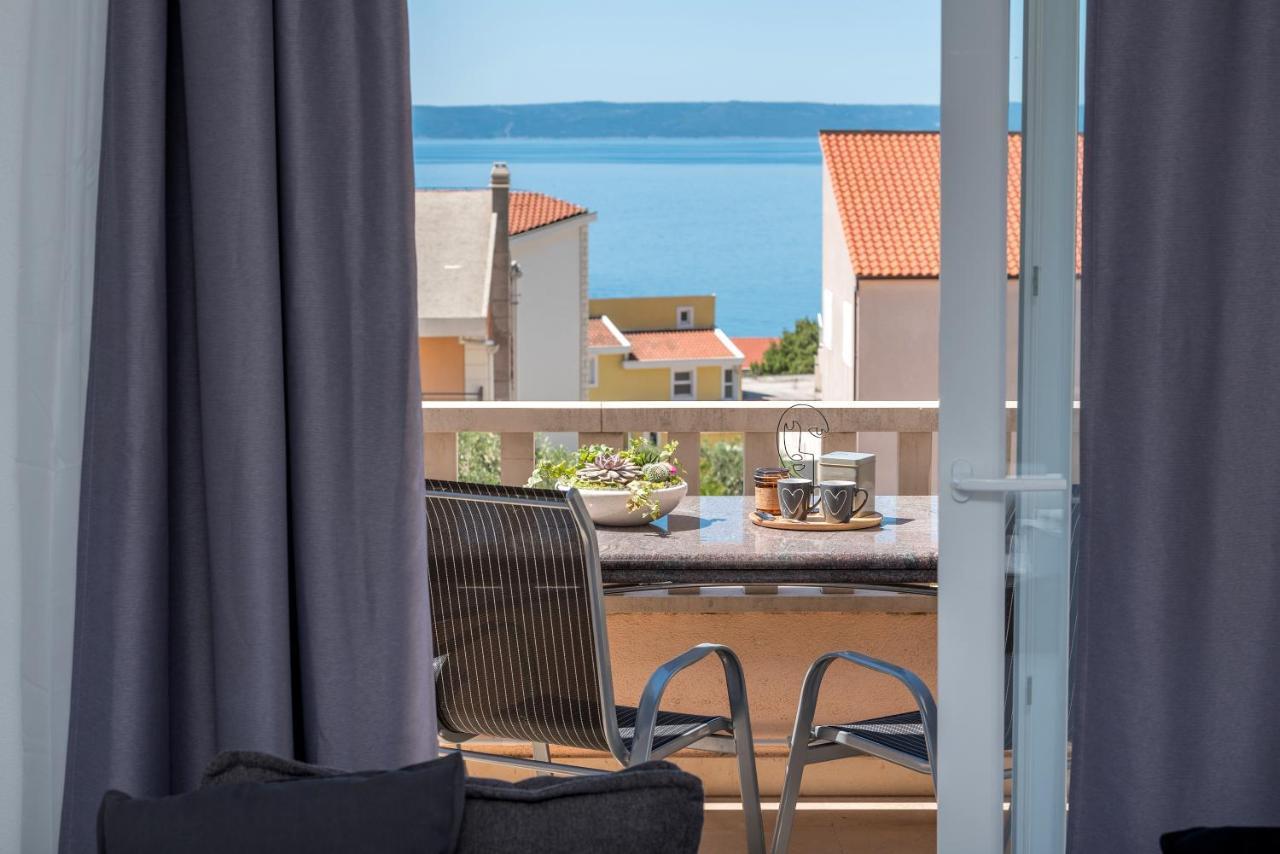 Apartment Sole Mio -Sea View Makarska Exterior photo