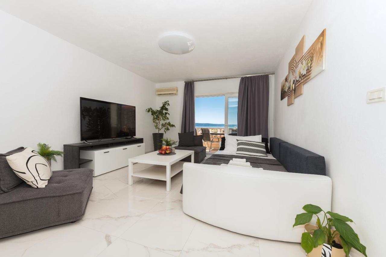 Apartment Sole Mio -Sea View Makarska Exterior photo