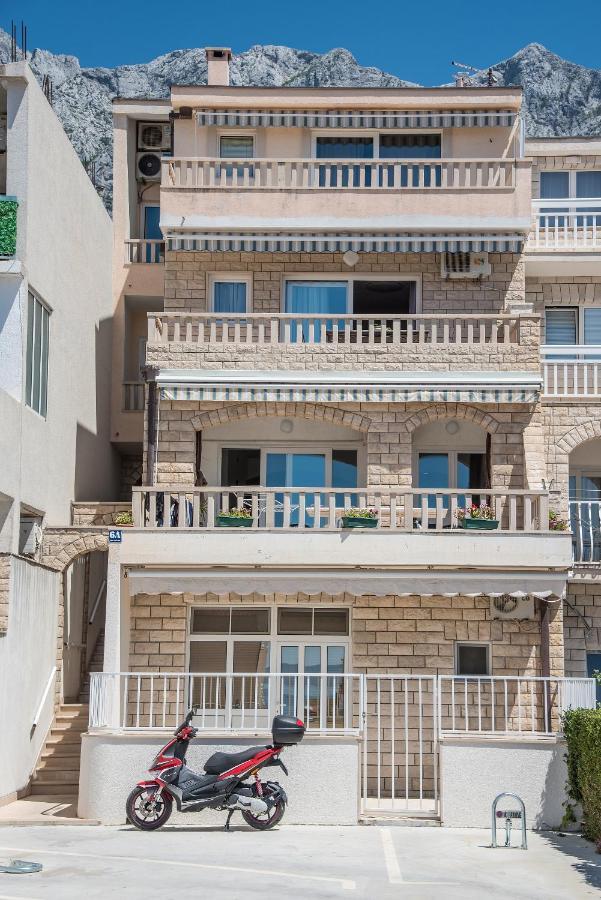 Apartment Sole Mio -Sea View Makarska Exterior photo